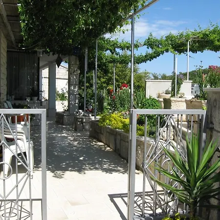 Shell Bay Apartment *